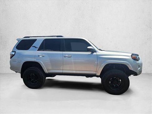 Used 2021 Toyota 4Runner TRD Off-Road AWD/4WD image 4