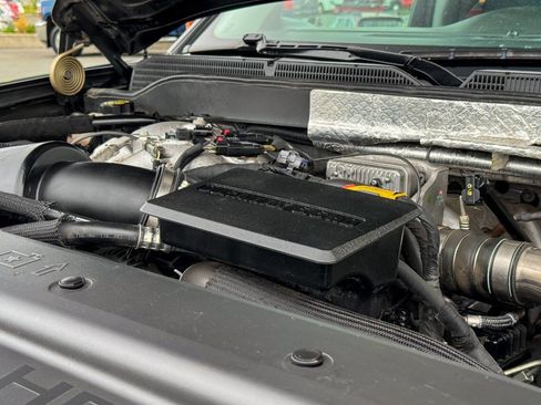Used 2017 Chevrolet Silverado 2500 LTZ w/ Duramax Plus Package AWD/4WD image 43