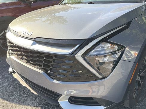 Certified 2023 Kia Sportage EX FWD image 4
