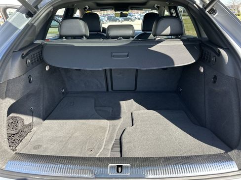 Used 2018 Audi Q3 2.0T Premium Plus w/ Premium Plus Package AWD/4WD image 15