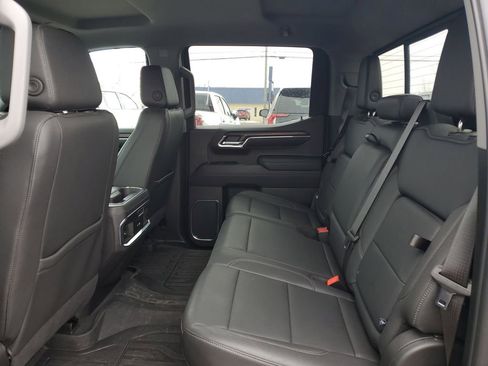 Certified 2024 GMC Sierra 1500 SLT w/ SLT Convenience Package image 29