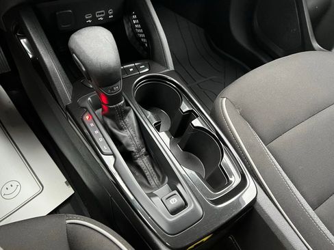 Used 2023 Chevrolet TrailBlazer LT w/ Convenience Package image 43