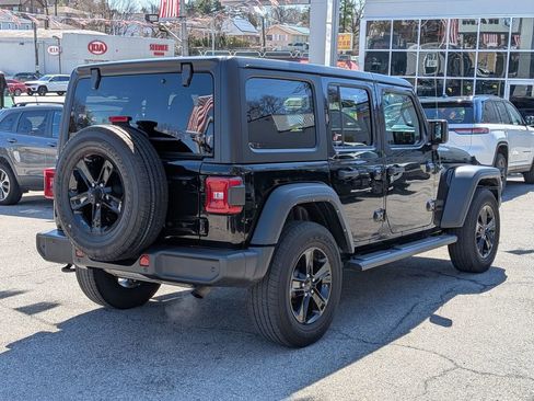 Used 2021 Jeep Wrangler Unlimited Sport image 6