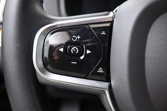 Used 2023 Volvo XC90 B6 Plus w/ Protection Package Premier AWD/4WD image 26
