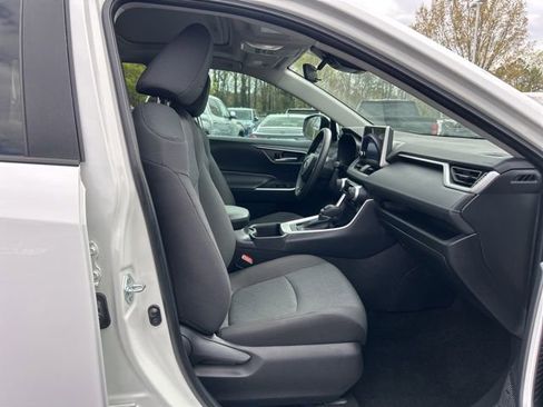 Used 2024 Toyota RAV4 XLE w/ Convenience Package image 17