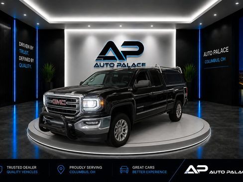 Used 2017 GMC Sierra 1500 SLE w/ SLE Value Package AWD/4WD image 1