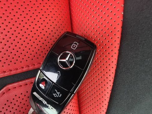 Used 2023 Mercedes-Benz GLE 53 AMG 4MATIC image 34