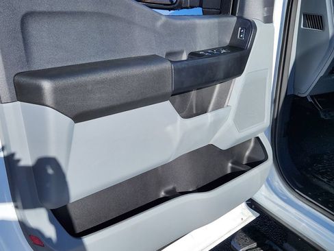 New 2026 Ford F250 XL w/ XL Chrome Package AWD/4WD image 18
