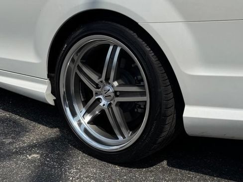 Used 2014 Mercedes-Benz C 250 Coupe image 19