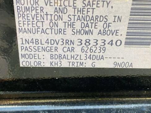 Used 2024 Nissan Altima 2.5 SV FWD image 26