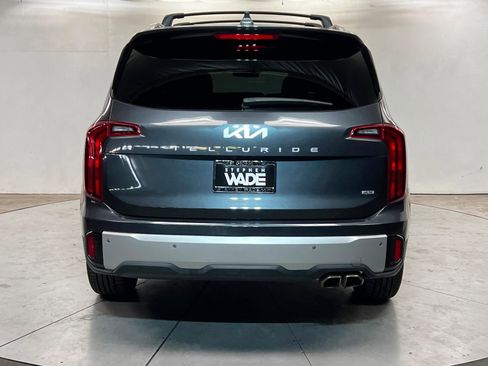 Used 2024 Kia Telluride S w/ S Sunroof Package image 4