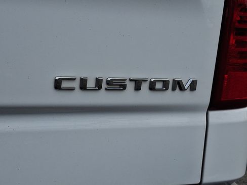 Used 2023 Chevrolet Silverado 1500 Custom AWD/4WD image 29