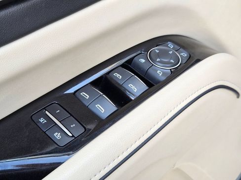 Used 2023 Cadillac Escalade Premium Luxury w/ Performance Package AWD/4WD image 12