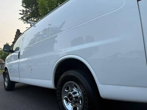 Used 2014 GMC Savana 2500 image 14