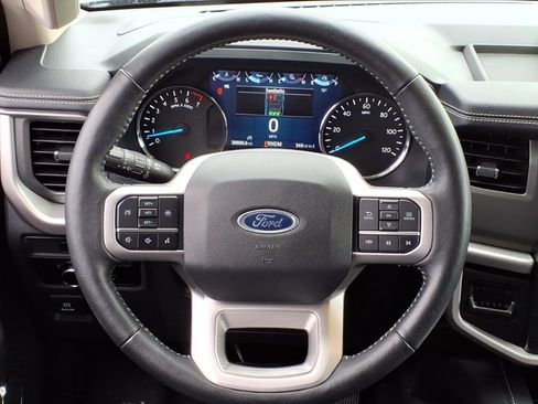 Used 2024 Ford Expedition Max XLT AWD/4WD image 31