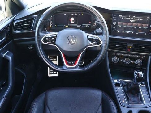 Used 2023 Volkswagen Jetta GLI Autobahn FWD image 10