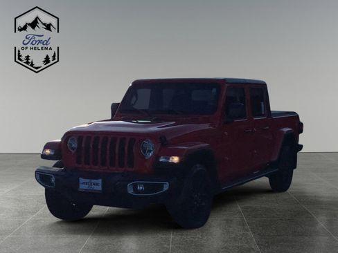 Used 2023 Jeep Gladiator Sport image 1
