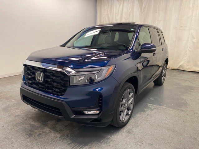 Used 2023 Honda Passport EX-L image 3