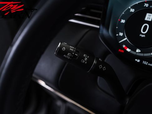 Used 2025 Land Rover Range Rover Sport SE AWD/4WD image 30