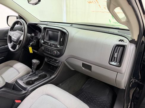Used 2017 GMC Canyon 2WD Crew Cab w/ Convenience Package image 11