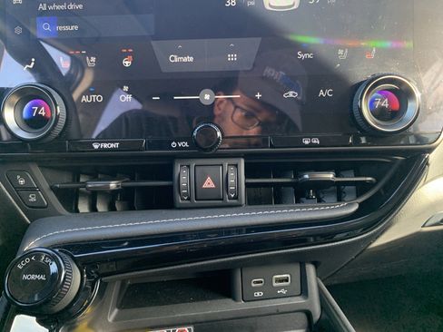 Used 2025 Lexus NX 450h+ AWD w/ Accessory Package (2T) image 28