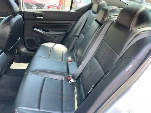 Certified 2024 Nissan Altima 2.5 SR w/ SR Premium Package AWD/4WD image 8