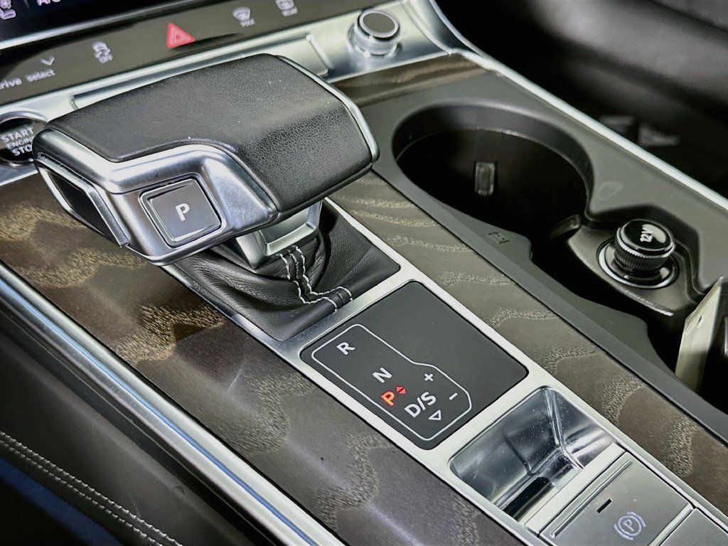 Used 2023 Audi A7 3.0T Prestige w/ Luxury Package AWD/4WD image 22