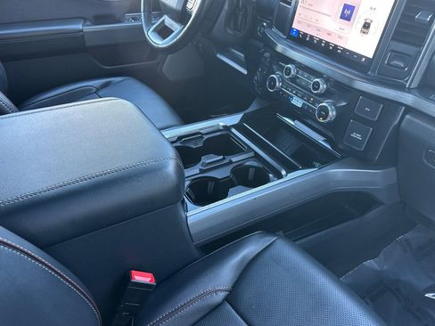 Used 2024 Ford F250 Lariat w/ Sport Appearance Package image 19