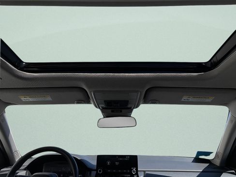 Certified 2024 Honda Accord EX image 32