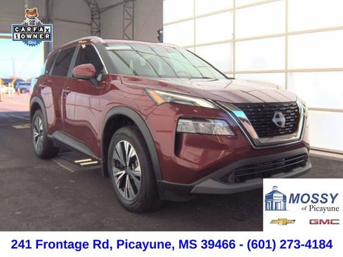 Used 2023 Nissan Rogue SV w/ SV Premium B Package image 2
