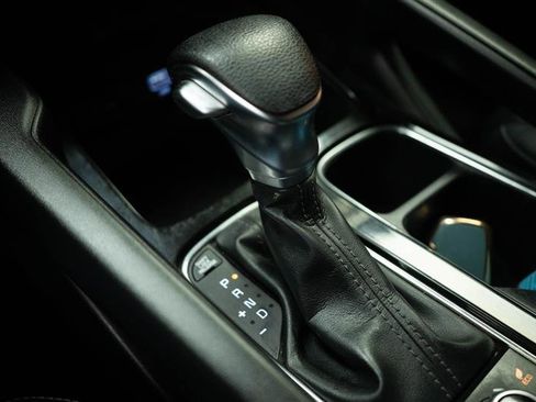 Used 2022 Kia Telluride LX image 20