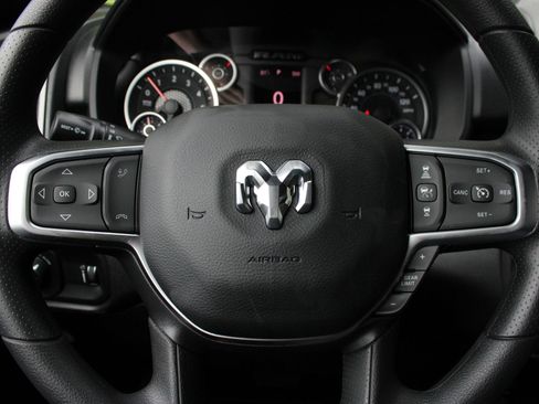 New 2026 RAM 1500 Express AWD/4WD image 28