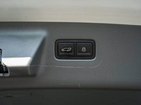 Used 2024 Hyundai Santa Fe Limited FWD image 14