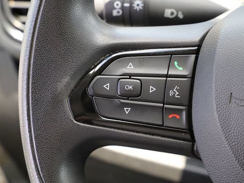 Used 2025 RAM ProMaster 2500 w/ Convenience Group FWD image 17