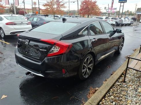 Used 2020 Honda Civic Touring image 22