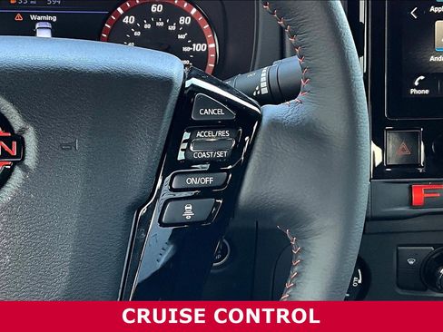 Certified 2025 Nissan Frontier PRO-4X AWD/4WD image 12