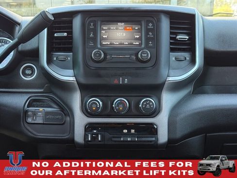 Used 2024 RAM 2500 Big Horn AWD/4WD image 29