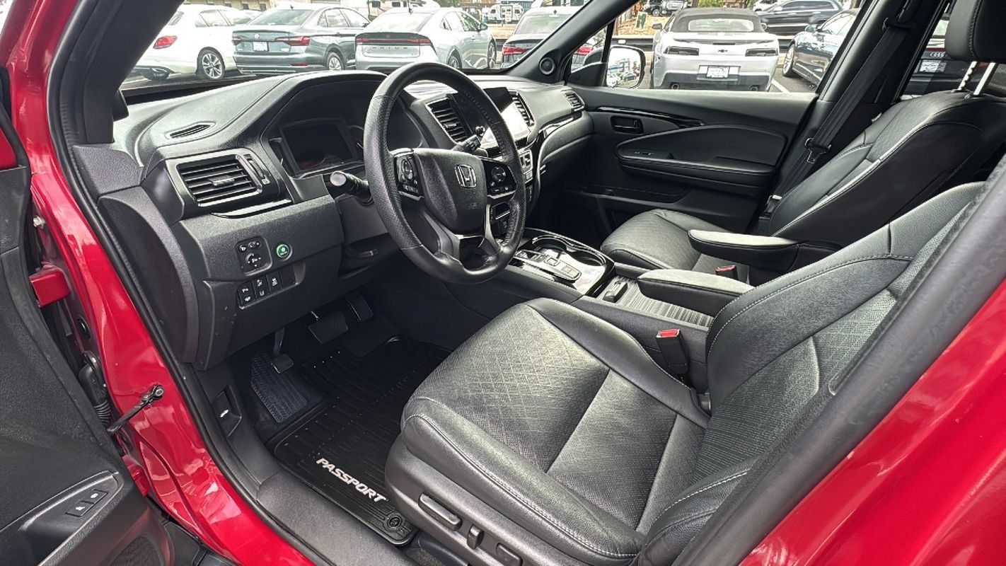 Used 2022 Honda Passport Elite image 9