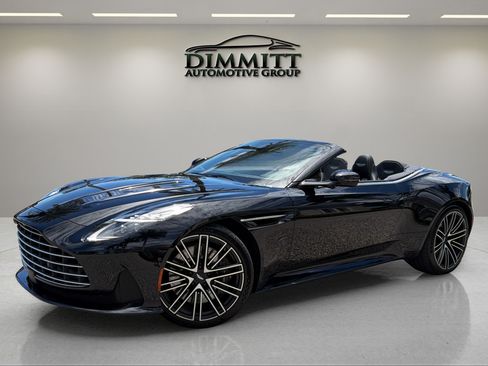 Used 2026 Aston Martin DB12 Convertible RWD image 2