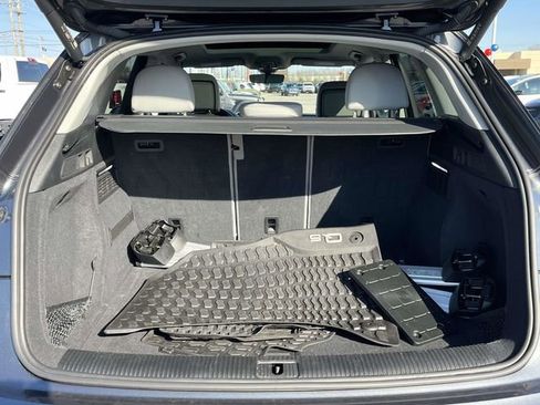 Used 2022 Audi Q5 2.0T Premium Plus w/ Premium Plus Package image 21