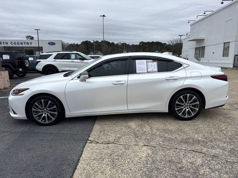 Used 2021 Lexus ES 350 w/ Premium Package image 4