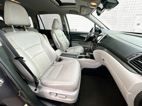 Used 2016 Honda Pilot EX-L image 32