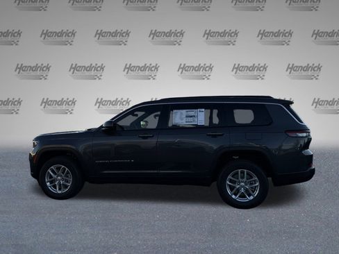 New 2025 Jeep Grand Cherokee L Laredo image 5