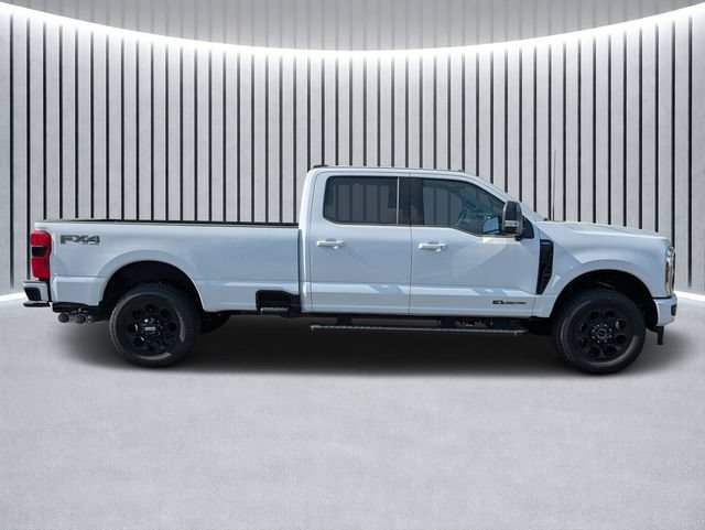 New 2026 Ford F250 Lariat w/ Black Appearance Package AWD/4WD image 2