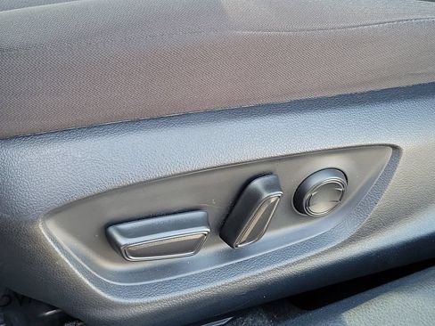Used 2023 Toyota Camry LE FWD image 22