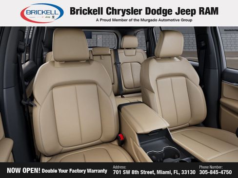 Used 2026 Jeep Grand Cherokee Limited image 16