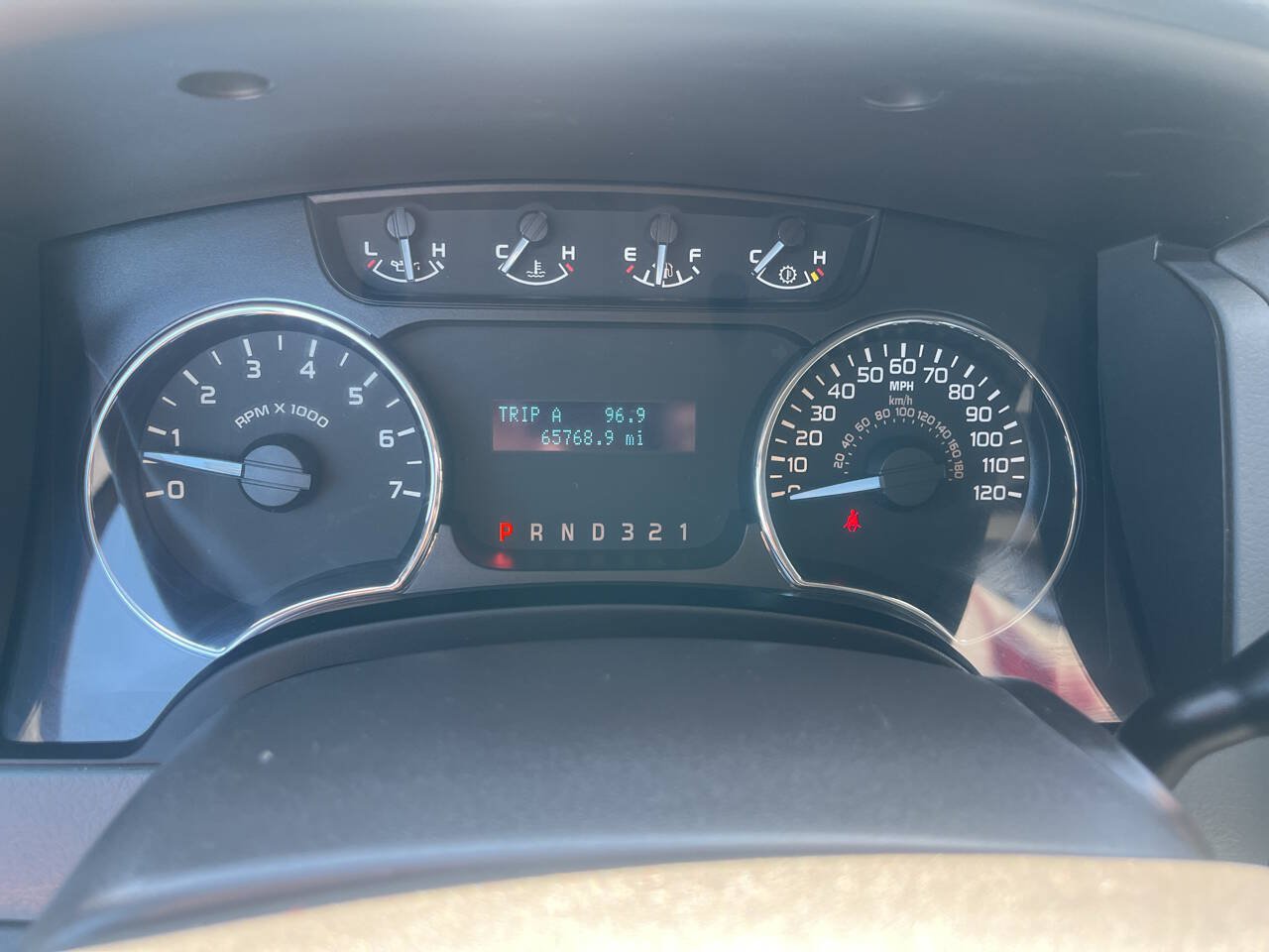 Used 2012 Ford F150 XLT AWD/4WD image 15