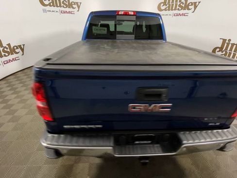 Used 2017 GMC Sierra 1500 SLE w/ SLE Value Package image 7