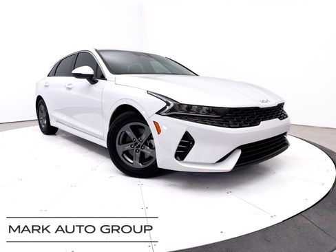 Used 2024 Kia K5 LXS FWD image 1