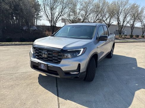 Used 2024 Honda Ridgeline TrailSport image 1